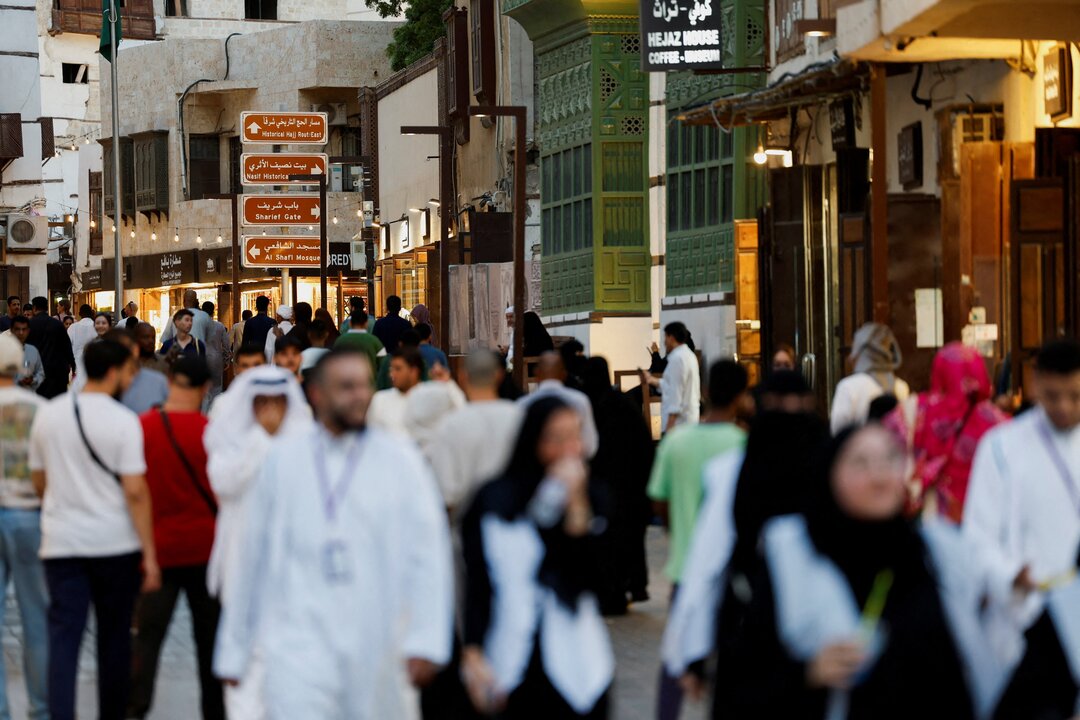 OPEC Plus Approves Modest Increase in Oil Output