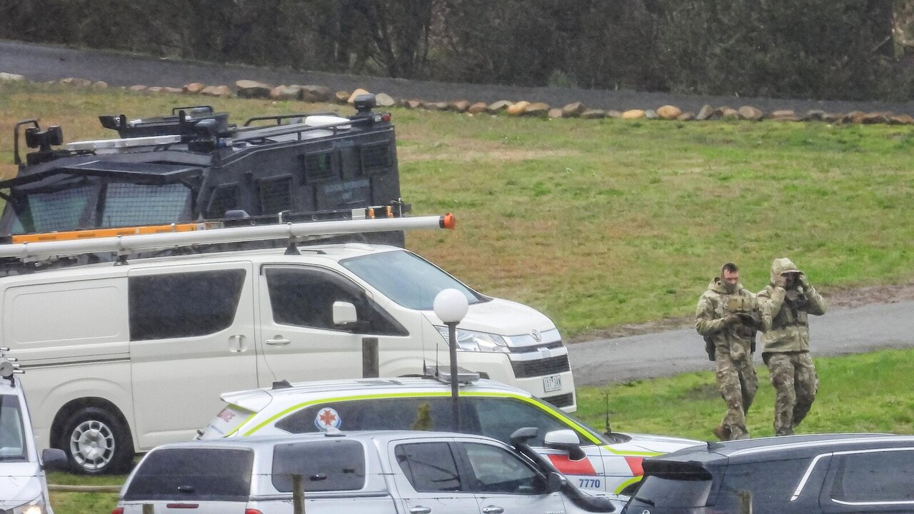 Police Confiscate Firearms from Anti-Government Gun Owners in Australia