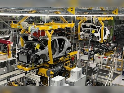 Deutschlands Industrieaufträge fallen im vierten Monat in Folge.