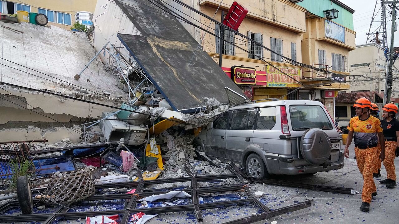Deadly Earthquake Kills Dozens in the Philippines