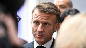 Macron Faces Mounting Pressure Amid France’s Political Uncertainty