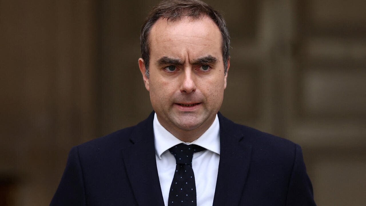 Lecornu Appeals for Calm Amid France’s Political Turmoil