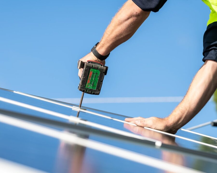 Australia’s Household Energy Bills Projected to Halve by 2050
