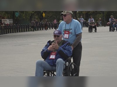 Maine Veterans Visit Washington, D.C. Memorials on Honor Flight