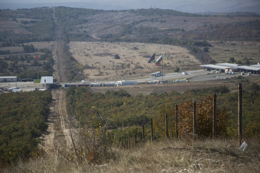Serbian Border Authorities Halt Truck Crossings at Bulgarian Frontier