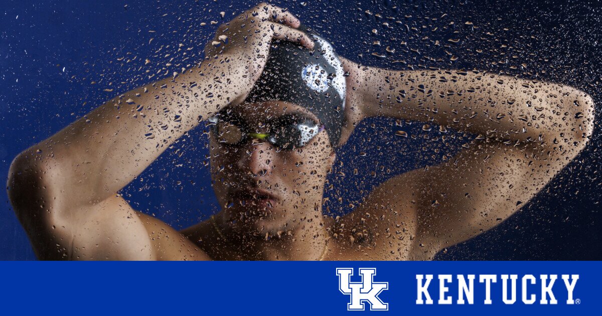 Swim Team Wins Bronze and Breaks Four National Records