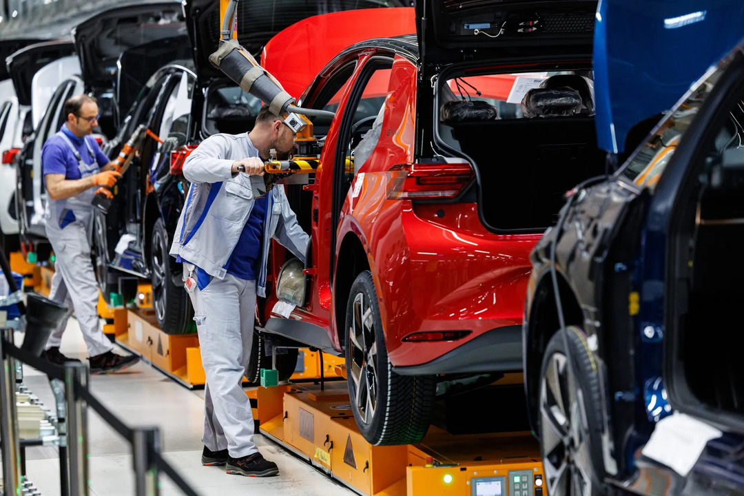 German Investor Confidence Rises on Hopes of Fiscal Stimulus