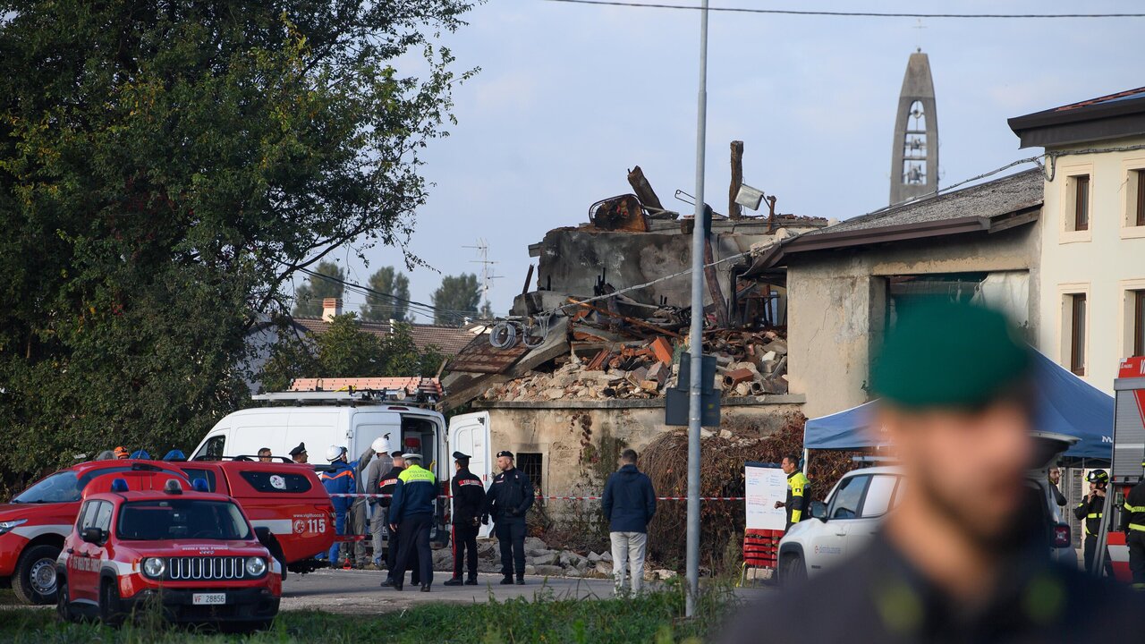 Explosion in Northern Italy Kills Three Police Officers During Eviction Attempt