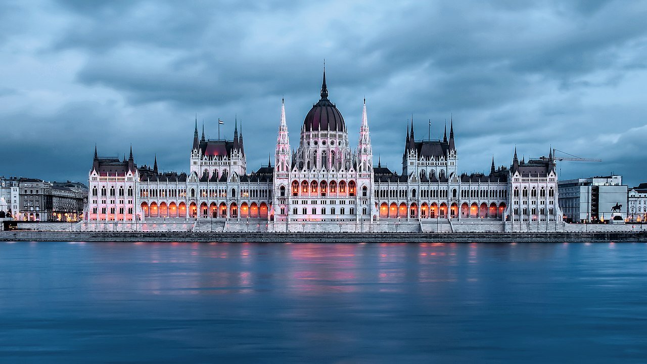 Rights Group Presses EU to Sanction Hungary Over Rule of Law Concerns