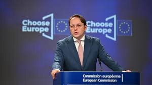 EU Liberals Call for Action Over Spy Allegations Against Hungarian Commissioner