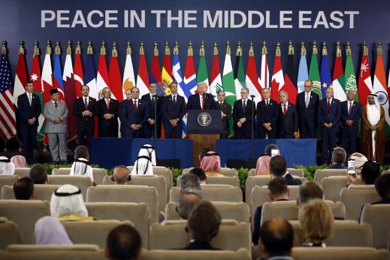 Trump Signs Deal Ending Gaza War at Egypt Summit
