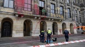 Amsterdam Royal Palace Defaced With Red Paint in Vandalism Incident
