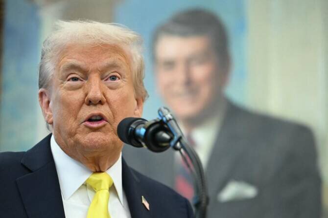Trump Considers Land Strikes Against Venezuelan Cartels
