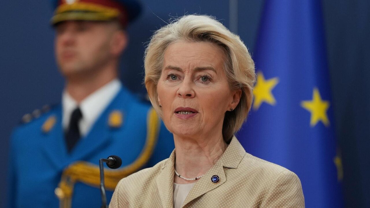 Von der Leyen Tells Serbia to Implement Russia Sanctions
