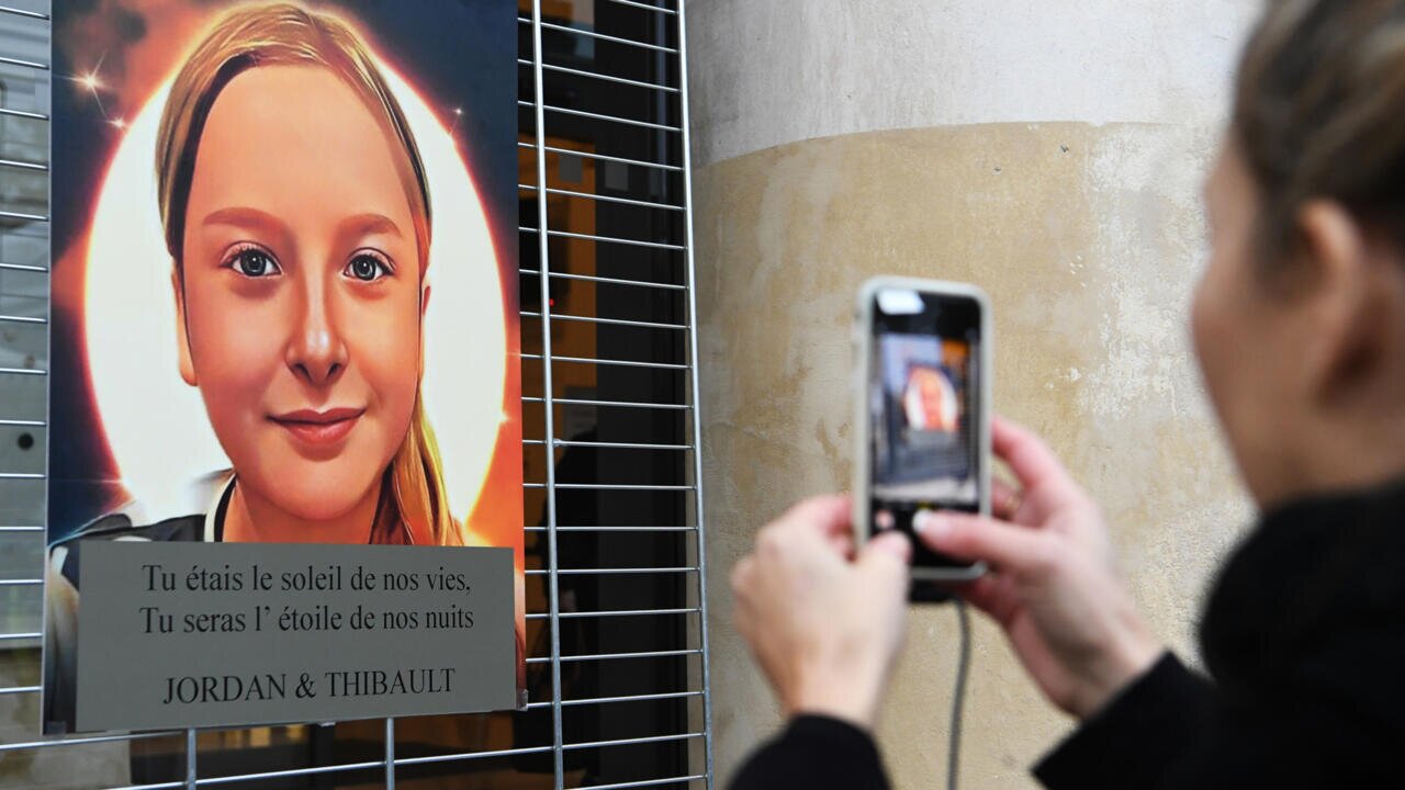 French Court Tries Algerian Woman for Murder and Rape of 12-Year-Old Girl