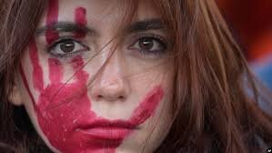 Indignazione pubblica in Italia per il brutale femminicidio a Milano
