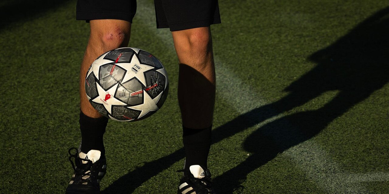 Injuries Challenge Arnold Soccer Program as Competition for Roster Spots Intensifies