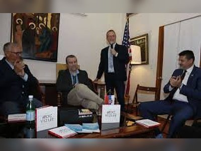 Srpski autor Rodoljub Oreščanin promoviše ‘Moć vizije’ u SAD-u.