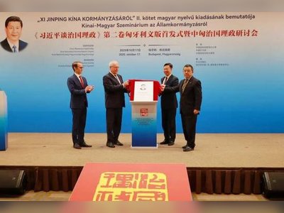 Xi Jinping Kormányzása Műveken Kiadva Magyarul