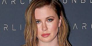 Ireland Baldwin Cuts Ties With 'Poisonous' Family Members