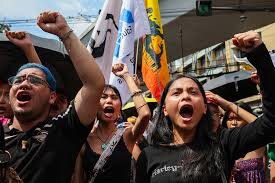 Political Corruption Allegations Shake the Philippines