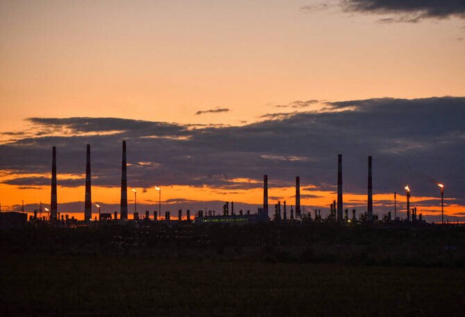 EU Approves 19th Package of Russian Sanctions Including LNG Ban