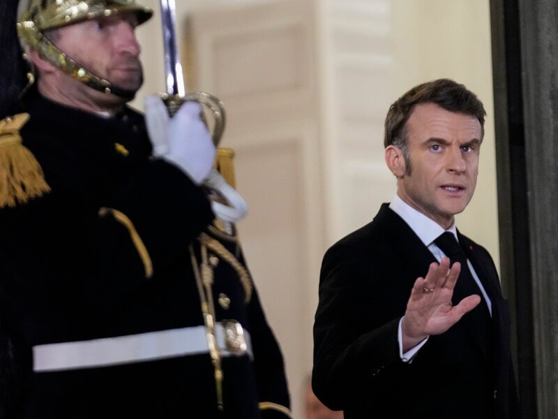 France May Reconsider Nuclear Arsenal in Event of Economic Bailout, Analysts Say