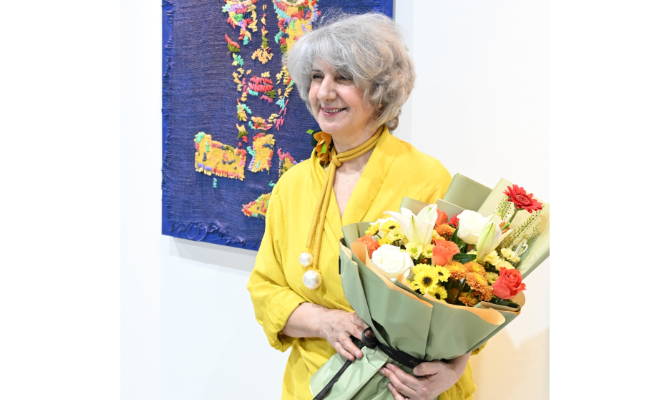 The Threads of Life: Syrian Artist Hayat Saker's Solo Show Explores Personal Narratives through Stitching and Acrylic Paintings