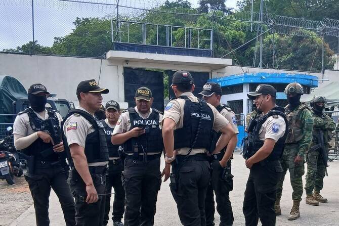 Five Shot Dead at Pool Hall in Ecuador: Latest Homicides in Country's Drug Gang Violence