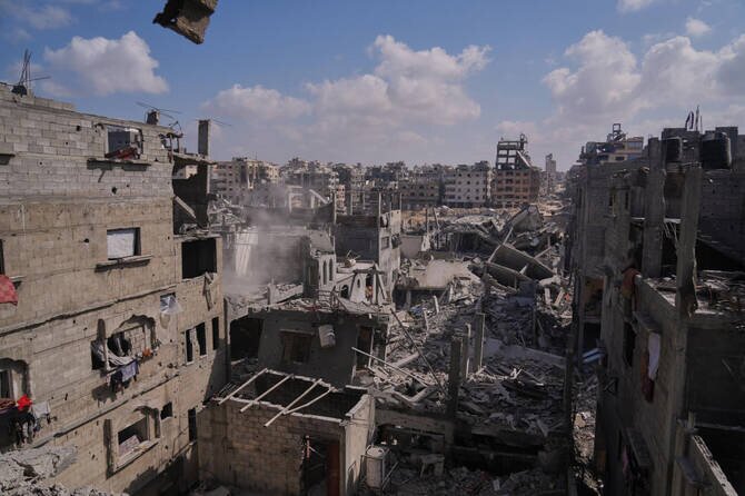 Israeli Military Conducts 'Targeted Strike' in Central Gaza Amid Ongoing Tensions