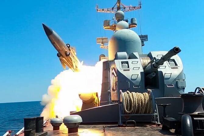 Russia Conducts Final Test of New Nuclear-Capable Cruise Missile, Burevestnik