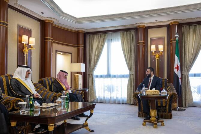 President Ahmad Al-Sharaa Discusses Syria's Economic Recovery with Saudi Ministers