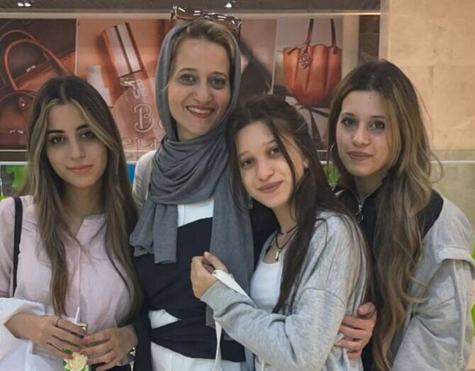 Palestinian Teen Struggles to Flee Gaza and Pursue Education in the UK