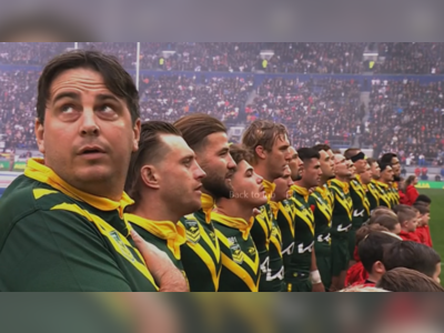 Pitch Invader Arrested After Lining Up with Australia Team at England–Australia Rugby League Test