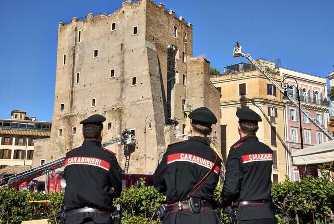 Worker Dies After Being Rescued From Collapsed Medieval Tower in Rome