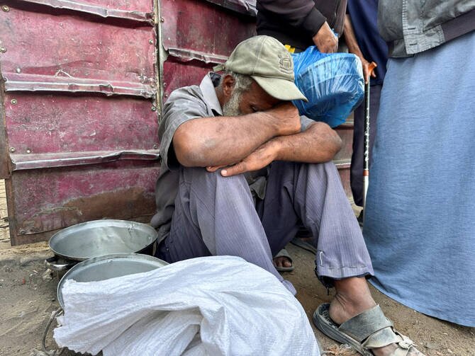 Israel Returns Bodies of 15 Palestinians to Gaza