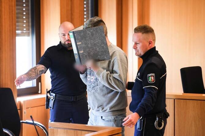 German Nurse Given Life Sentence for Killing 10 Patients