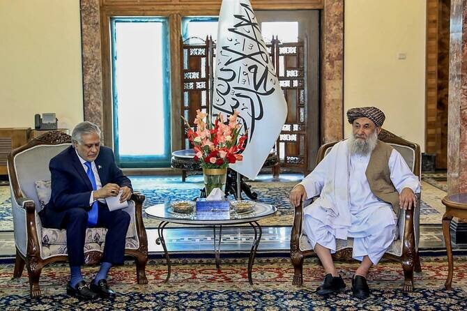 Afghanistan and Pakistan Resume Peace Talks in Istanbul