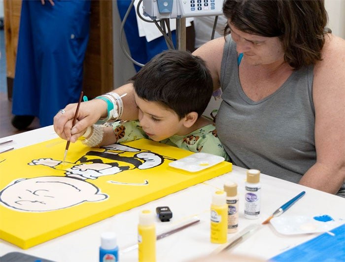Snoopy and Woodstock Murals Arrive at Golisano Children’s at UK to Uplift Young Patients