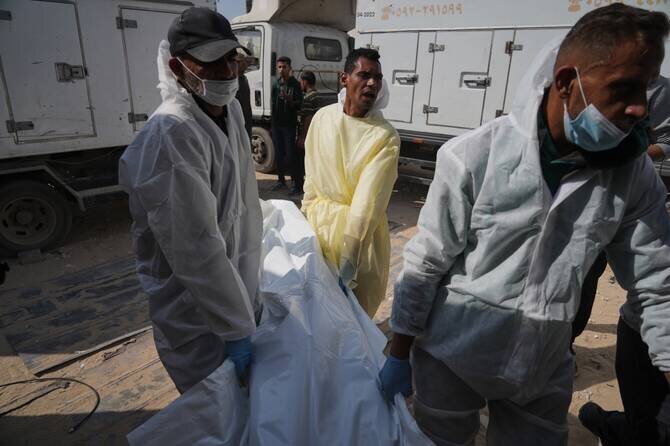 Israel Returns Bodies of 15 Palestinians Under Ceasefire Agreement