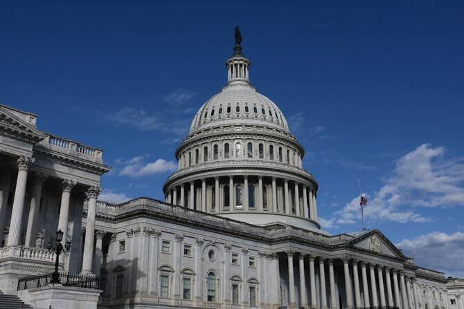 US Senate Approves Bill to End Government Shutdown