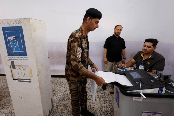 Iraqis Vote in Parliamentary Election Amid Tight Security and Political Boycott