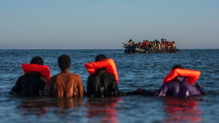 UK Government Announces Major Cuts to Refugee Rights in Asylum Overhaul