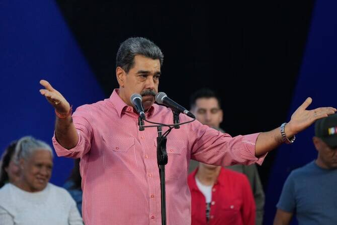 Maduro Condemns US-Trinidad and Tobago Joint Military Exercises as 'Irresponsible'