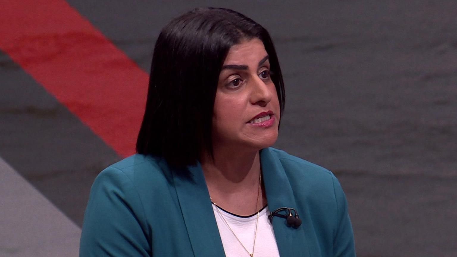 UK to Overhaul Asylum System with End to Permanent Status and Tightened Rights