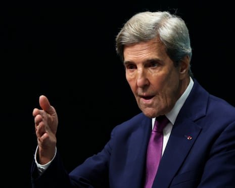 John Kerry Urges Australia to Lead a Hard-Nosed Fossil-Fuel Phaseout at COP31