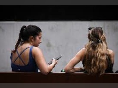 Australia Gears Up to Ban Social Media for Under-16s from December 10