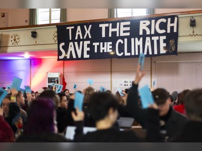 Les électeurs suisses rejettent massivement une taxe sur les successions de 50 % pour les super-riches.