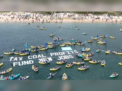 Dozens Arrested as Climate Kayak Protest Disrupts Coal Shipments at Port of Newcastle
