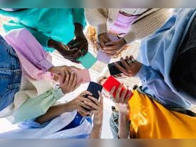 Australia’s Teen Social Media Ban Sparks Questions Over a Future Without TikTok